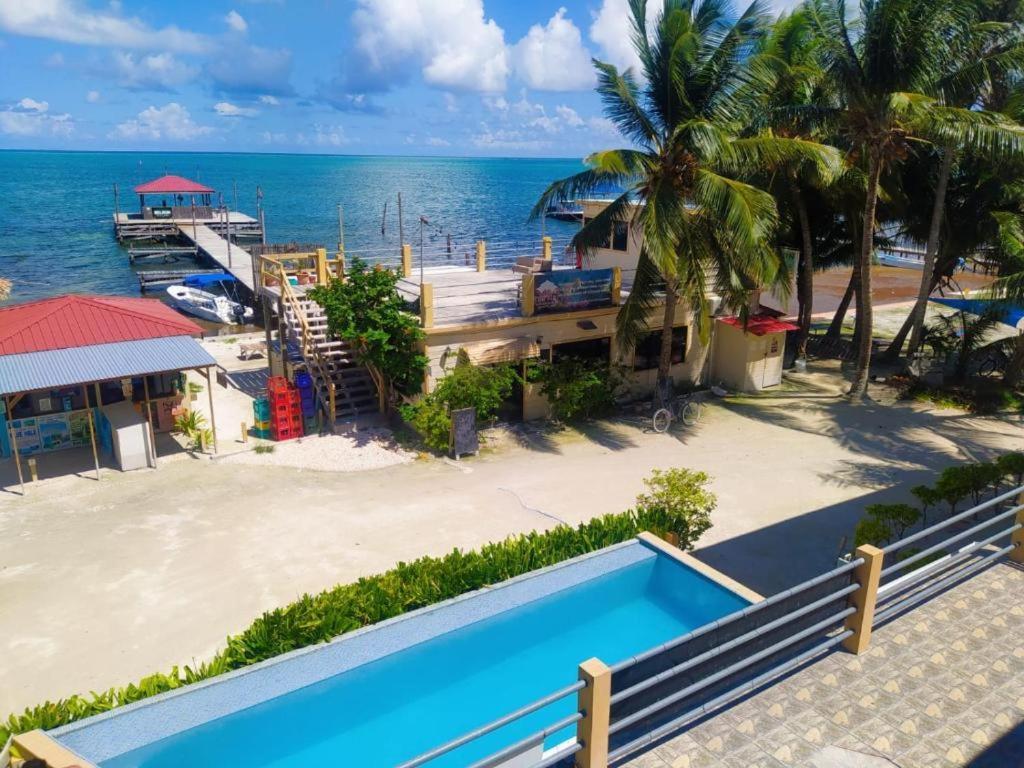 Beach Side Condos Caye Caulker By Ccvh Экстерьер фото