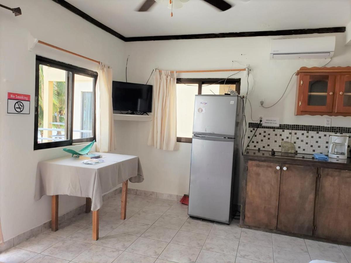 Beach Side Condos Caye Caulker By Ccvh Экстерьер фото