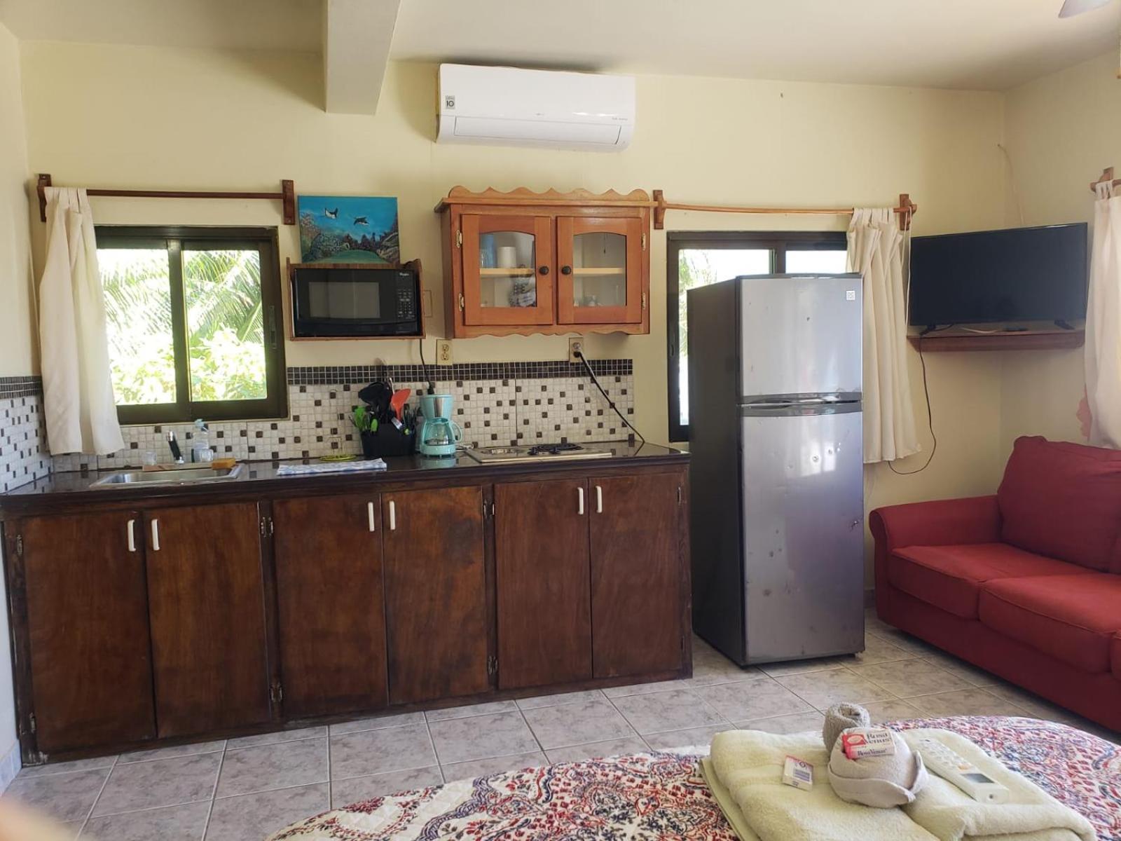 Beach Side Condos Caye Caulker By Ccvh Экстерьер фото